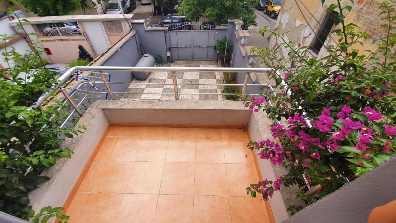 A Cheerful With Free Parking Space * Tirana